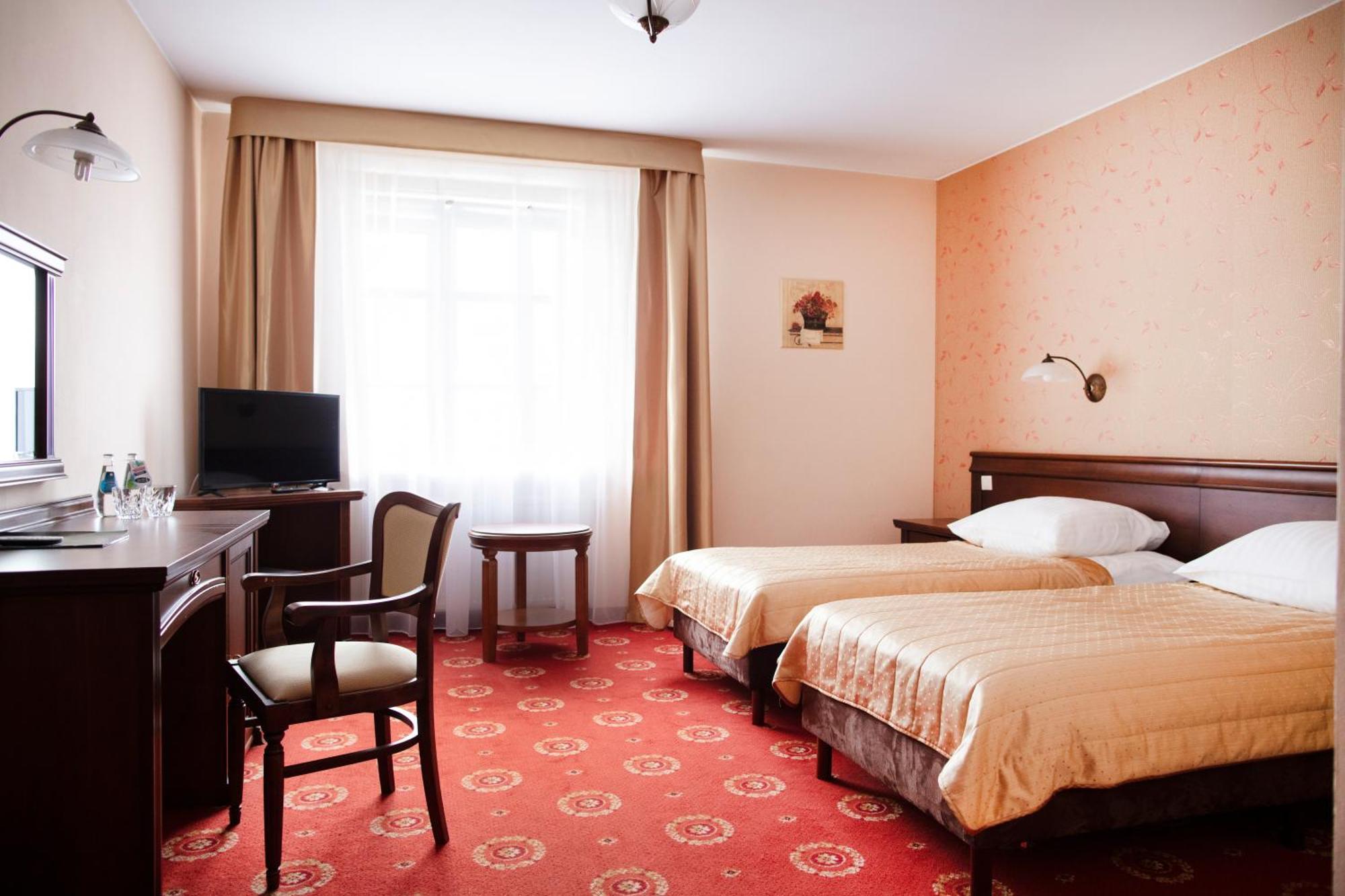 Hotel Arkadia Royal Varşovia Exterior foto