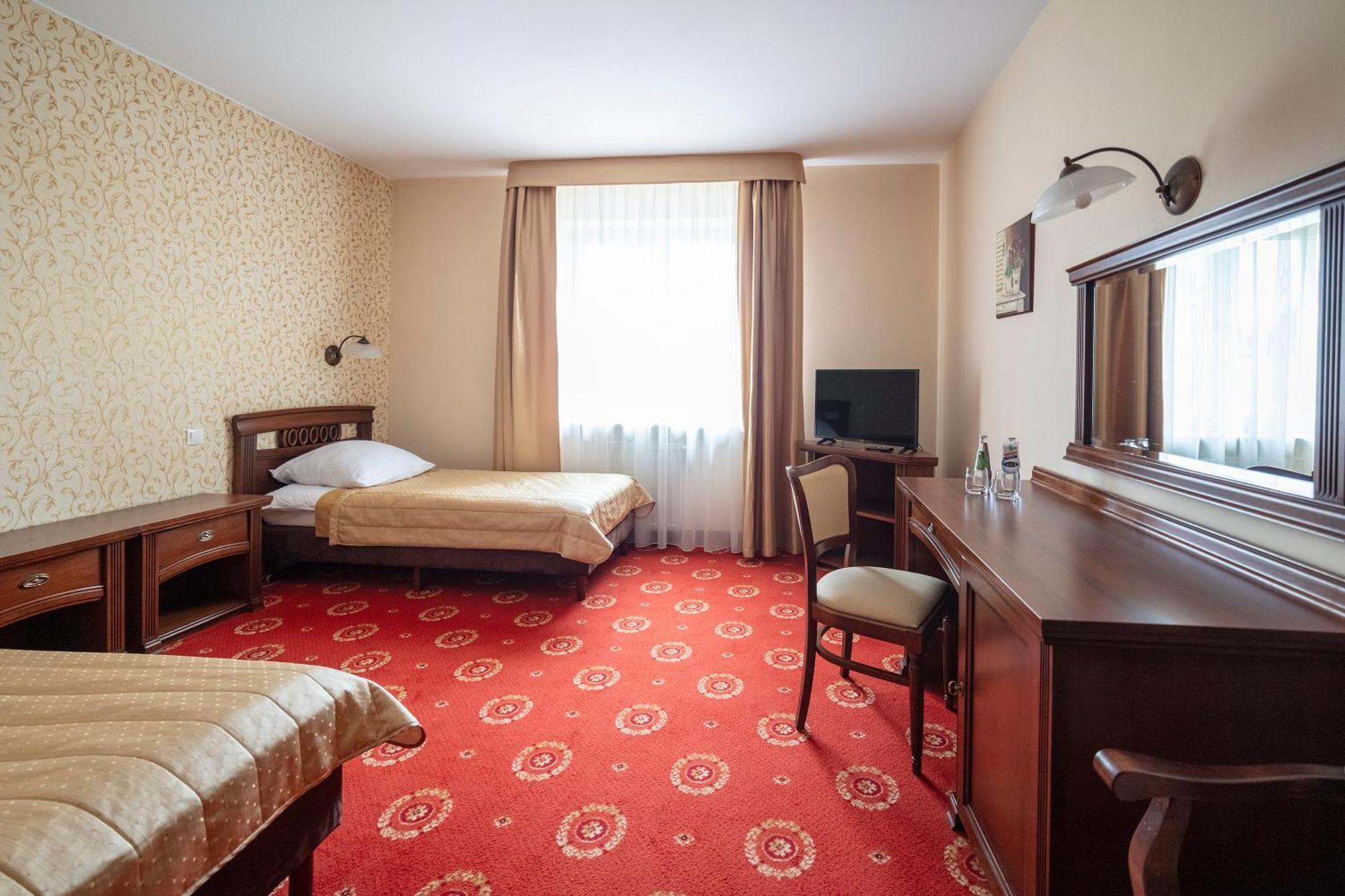 Hotel Arkadia Royal Varşovia Exterior foto